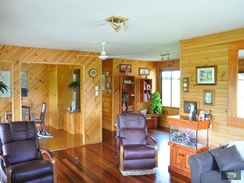 8 Thor Street, Murphys Creek QLD 4352