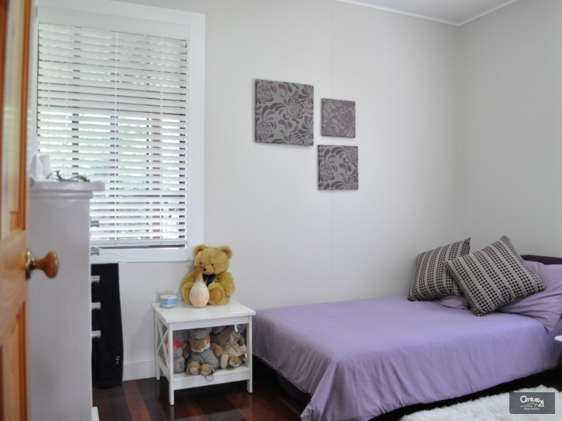 8 Thor Street, Murphys Creek QLD 4352