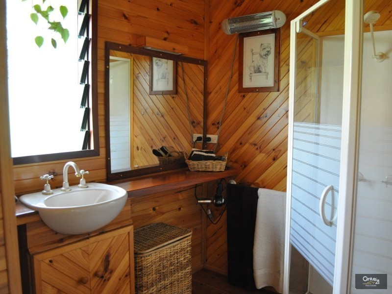 8 Thor Street, Murphys Creek QLD 4352