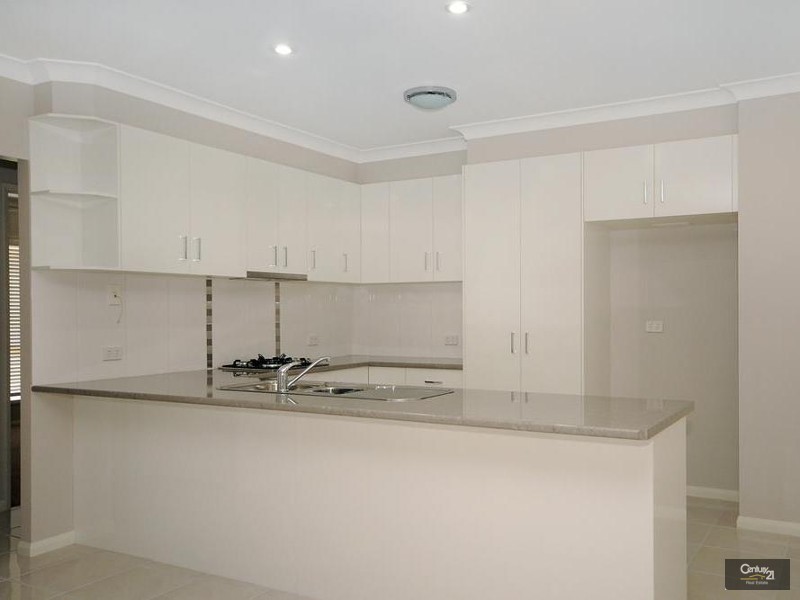 Unit 1/5 Hampton Street, Newtown QLD 4350