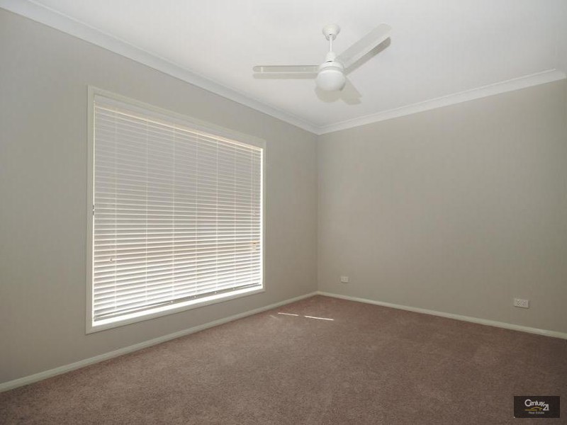 Unit 1/5 Hampton Street, Newtown QLD 4350
