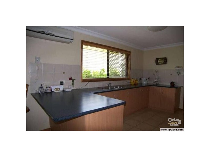 1/3 Todd Street, Kearneys Spring QLD 4350