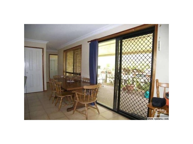 1/3 Todd Street, Kearneys Spring QLD 4350