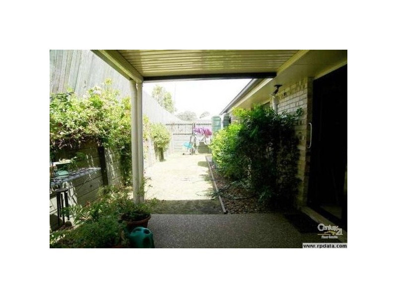 1/3 Todd Street, Kearneys Spring QLD 4350