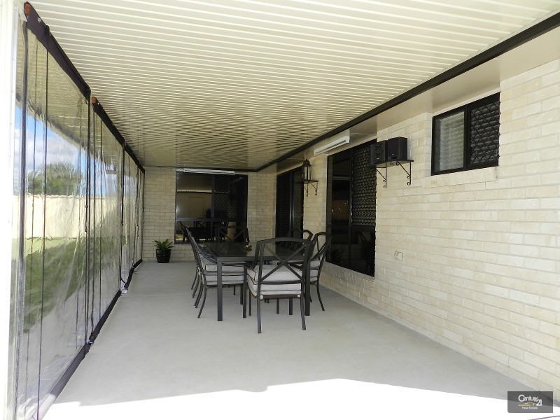 16 Newman Road, Wyreema QLD 4352
