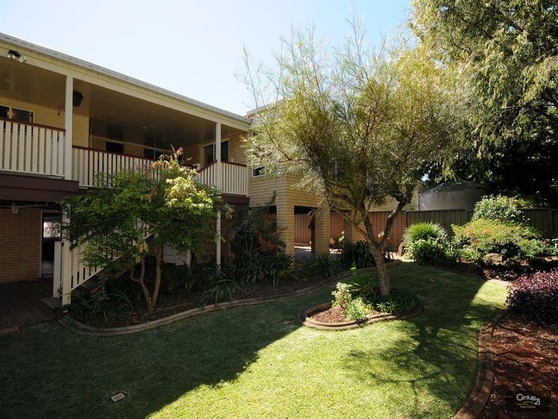 2a Mansford Street, North Toowoomba QLD 4350