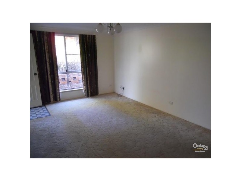 7 Millicent Court, Centenary Heights QLD 4350