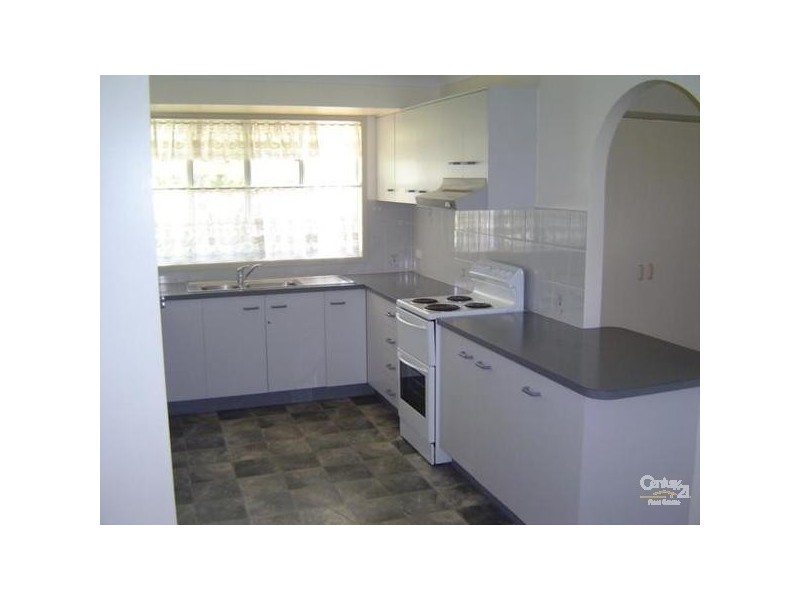 7 Millicent Court, Centenary Heights QLD 4350