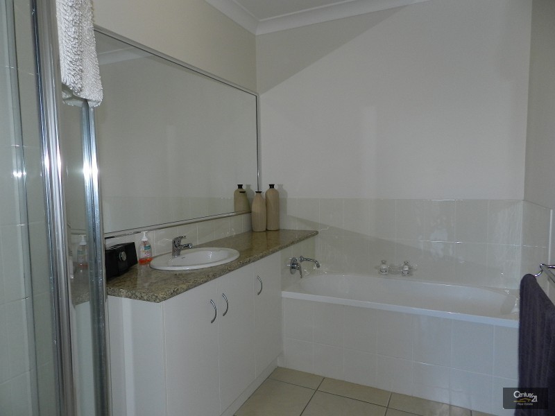 5/10 Devon Street, Toowoomba QLD 4350