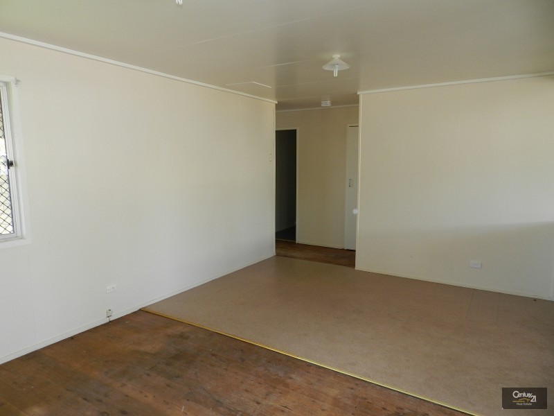 8 Kenora Court, Rockville QLD 4350