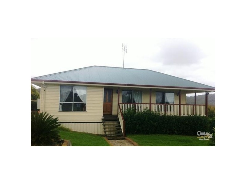 9 Volker Road, Mount Rascal QLD 4350