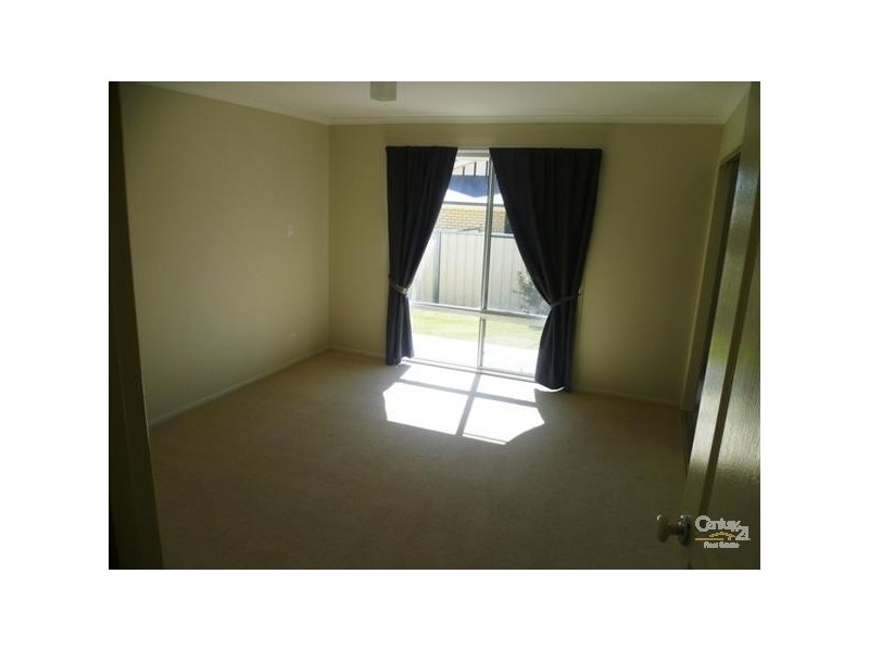 62 Belcaire Drive, Westbrook QLD 4350