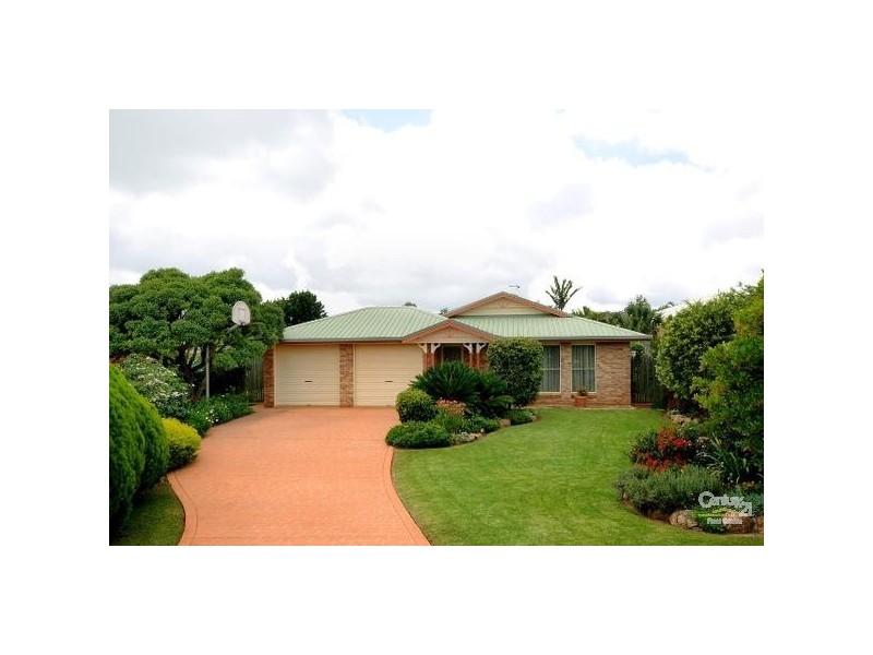 3 Carnation Court, Middle Ridge QLD 4350