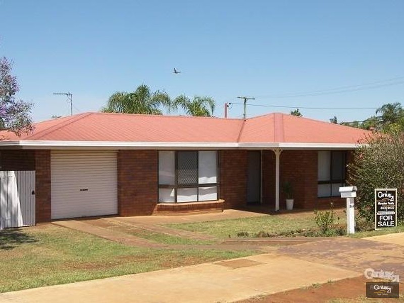 344 West Street, Kearneys Spring QLD 4350