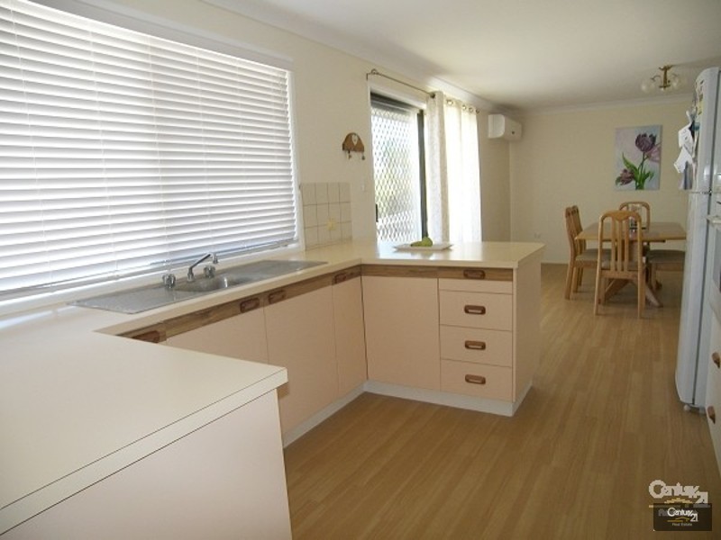344 West Street, Kearneys Spring QLD 4350