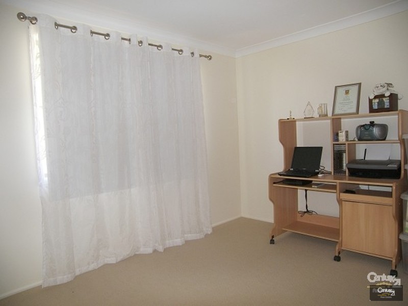 344 West Street, Kearneys Spring QLD 4350