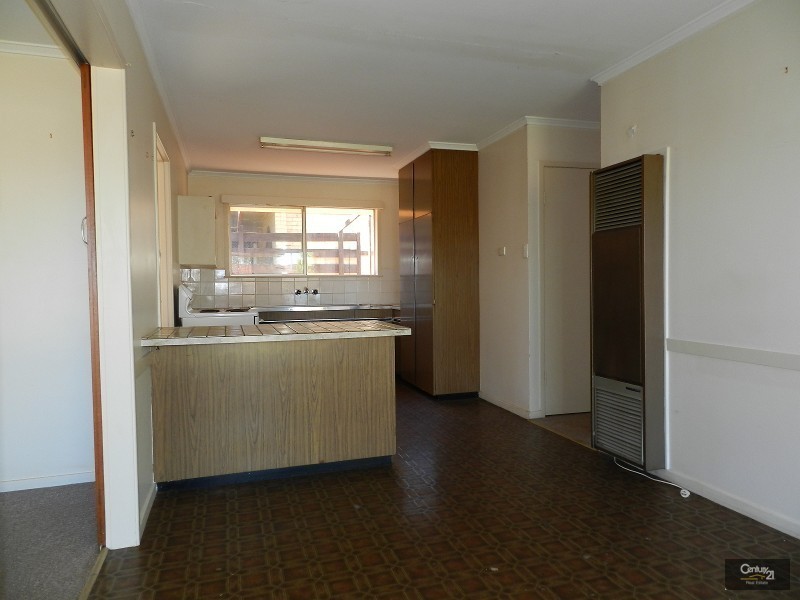 45 Fitzpatrick Street, Wilsonton QLD 4350