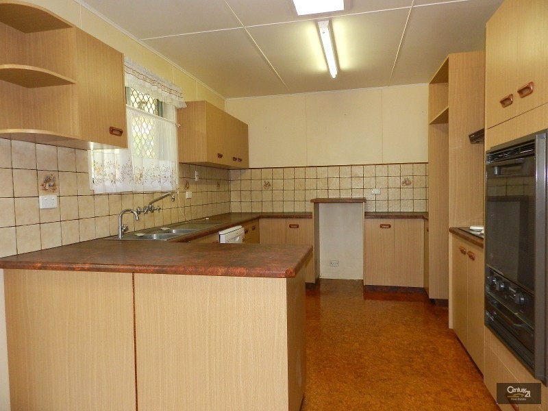 263 Mackenzie Street, Centenary Heights QLD 4350