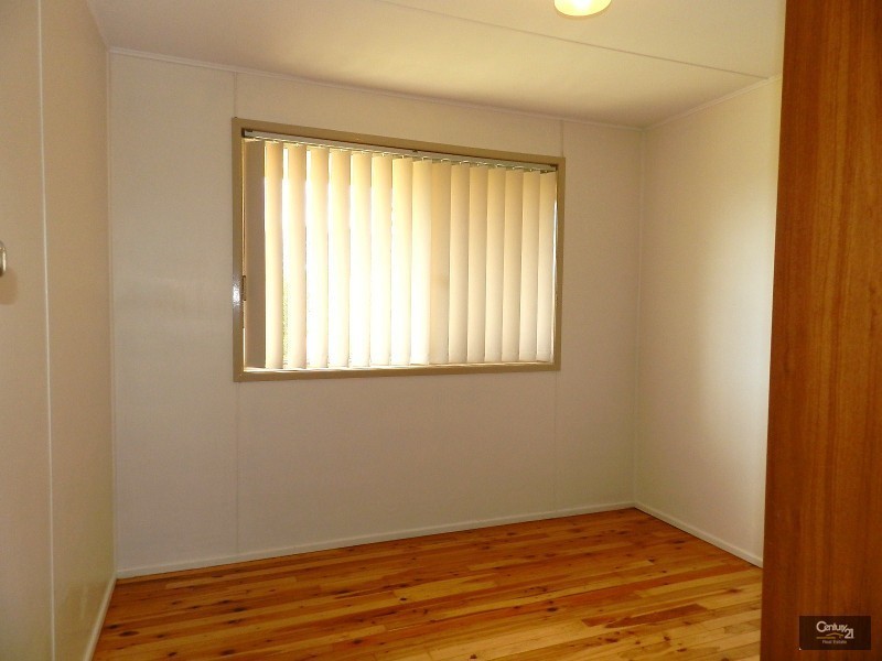 263 Mackenzie Street, Centenary Heights QLD 4350