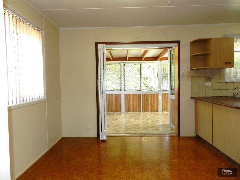 263 Mackenzie Street, Centenary Heights QLD 4350