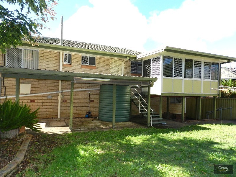 263 Mackenzie Street, Centenary Heights QLD 4350