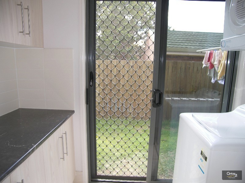 1/80 Ramsay Street, Centenary Heights QLD 4350