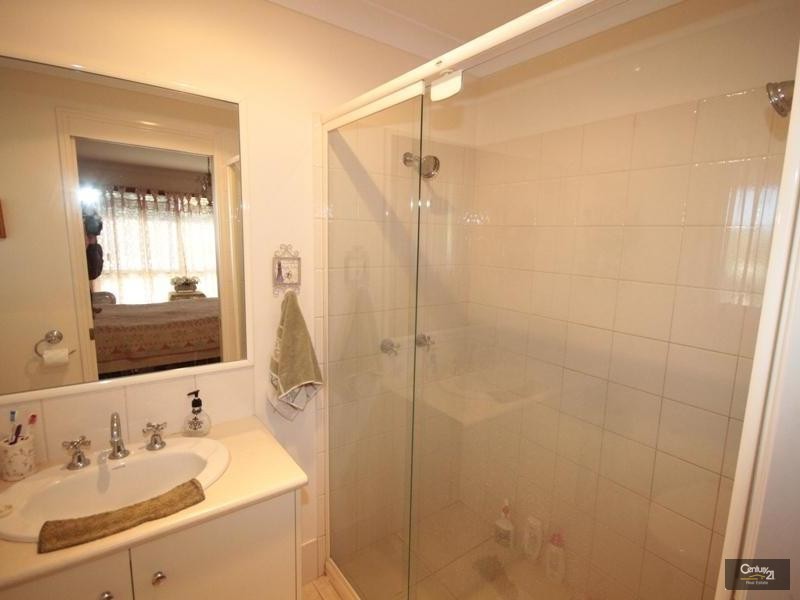 6 Panorama Crescent, Gowrie Junction QLD 4352