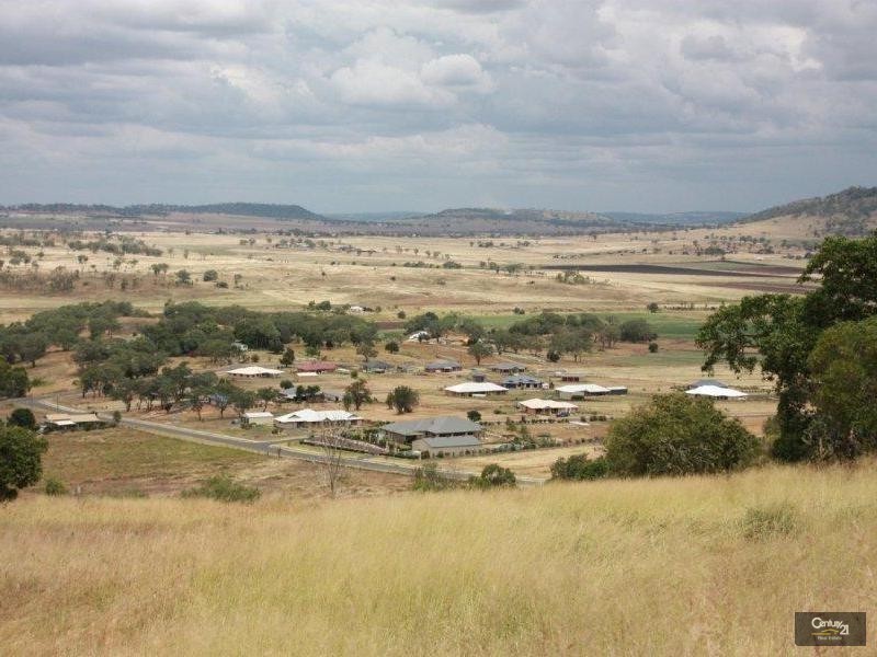 6 Panorama Crescent, Gowrie Junction QLD 4352