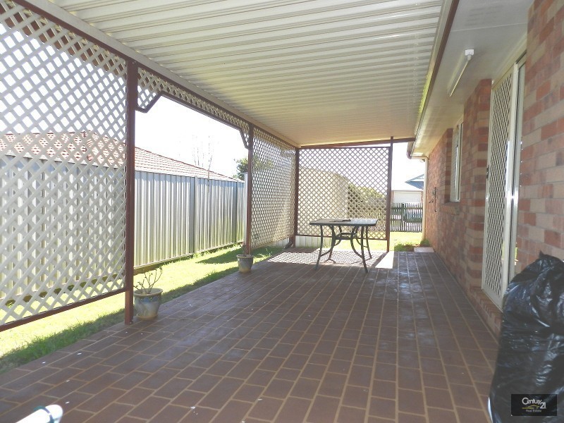 48 Biscay Crescent, Glenvale QLD 4350