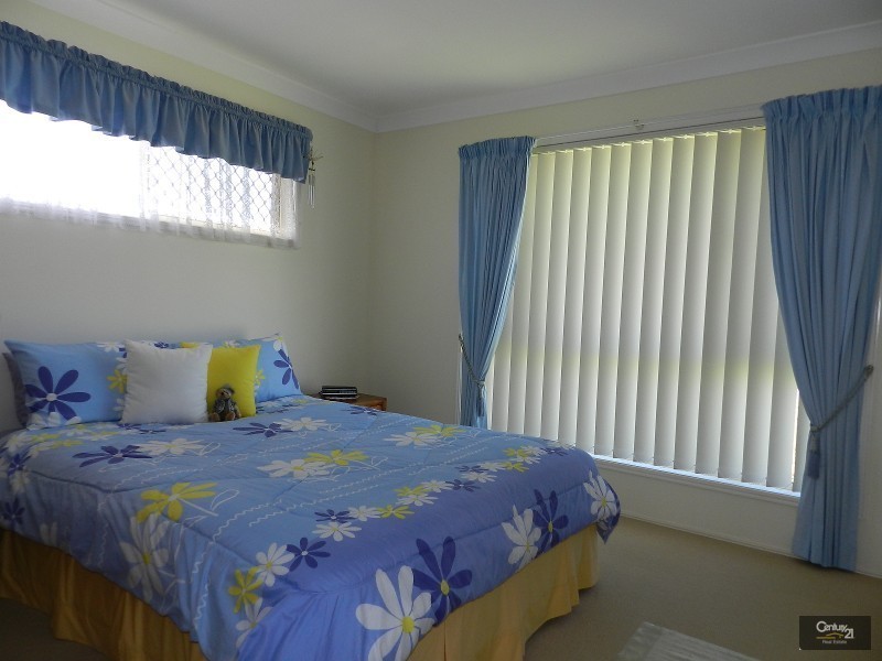 48 Biscay Crescent, Glenvale QLD 4350