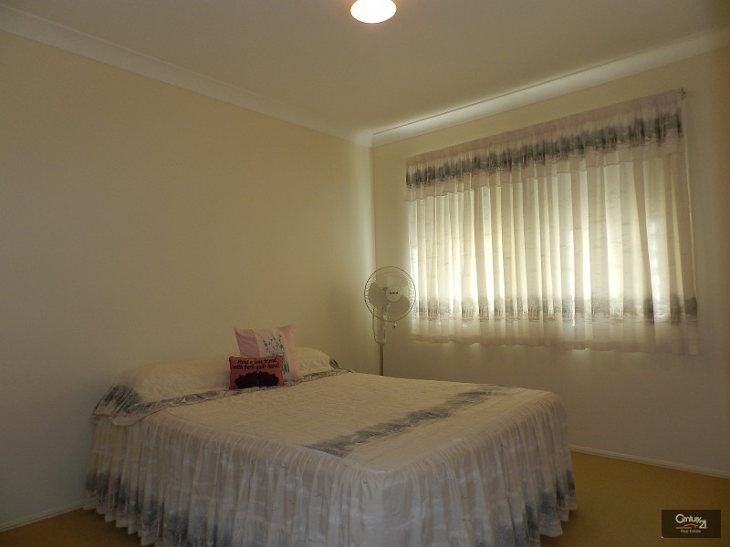 48 Biscay Crescent, Glenvale QLD 4350