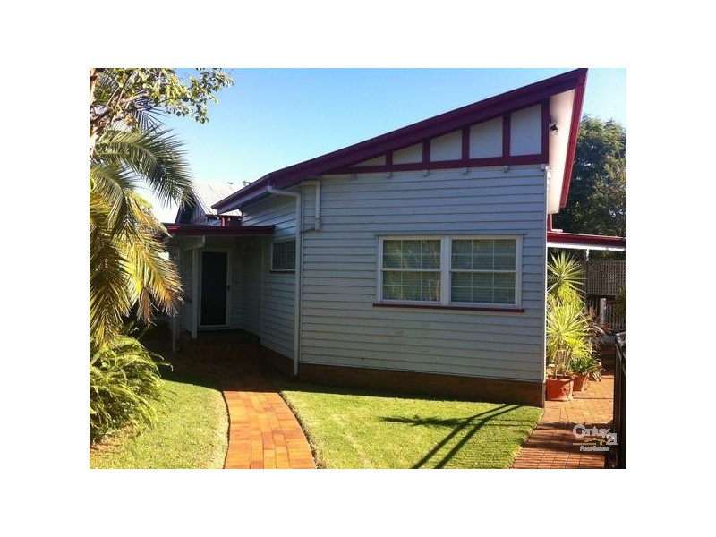 12 Ipswich Street, East Toowoomba QLD 4350