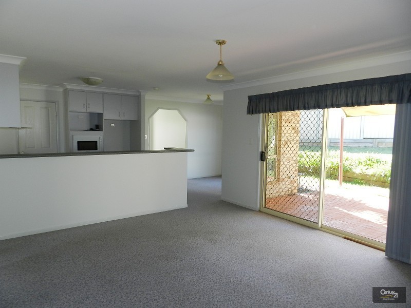 4 Dalrello Court, Glenvale QLD 4350