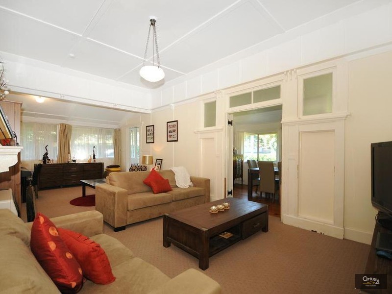 84 Bridge Street, East Toowoomba QLD 4350