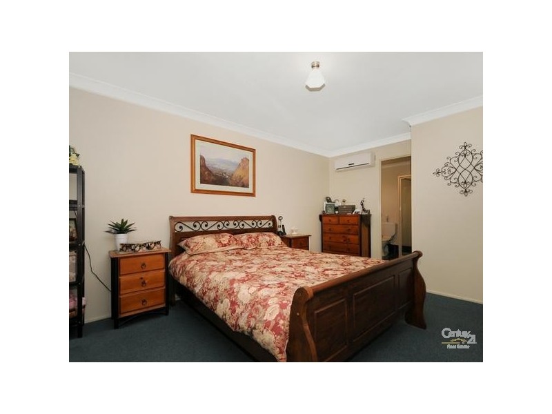 13 Maguire Court, Harristown QLD 4350