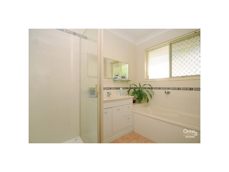 13 Maguire Court, Harristown QLD 4350