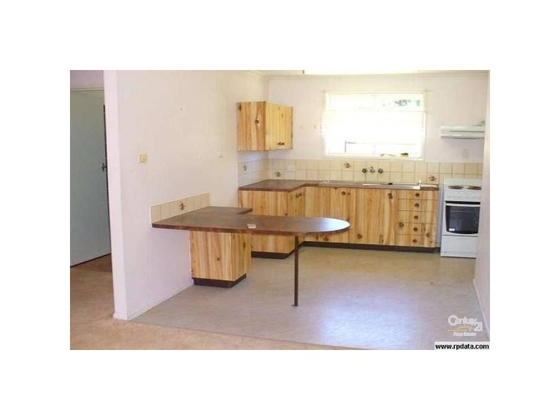 4/100a Holberton Street, Newtown QLD 4350