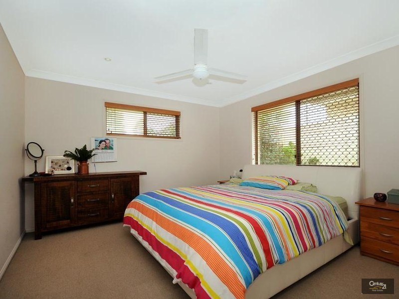 2 Cinnamon Drive, Glenvale QLD 4350