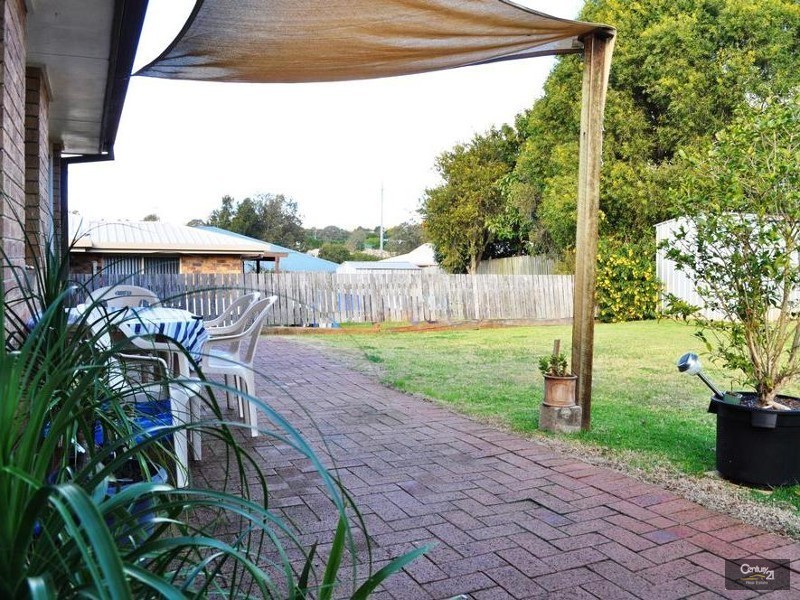 45 Horrocks Crescent, Kearneys Spring QLD 4350