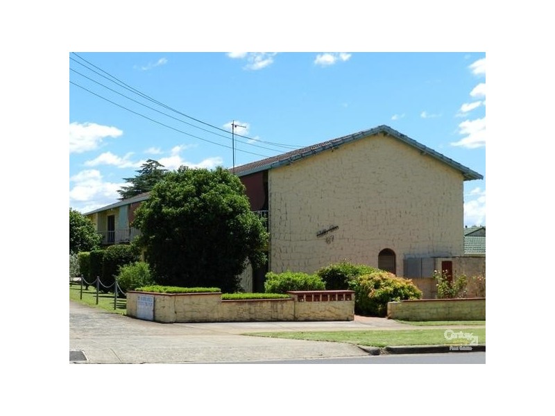 4/67 Taylor Street, Newtown QLD 4350