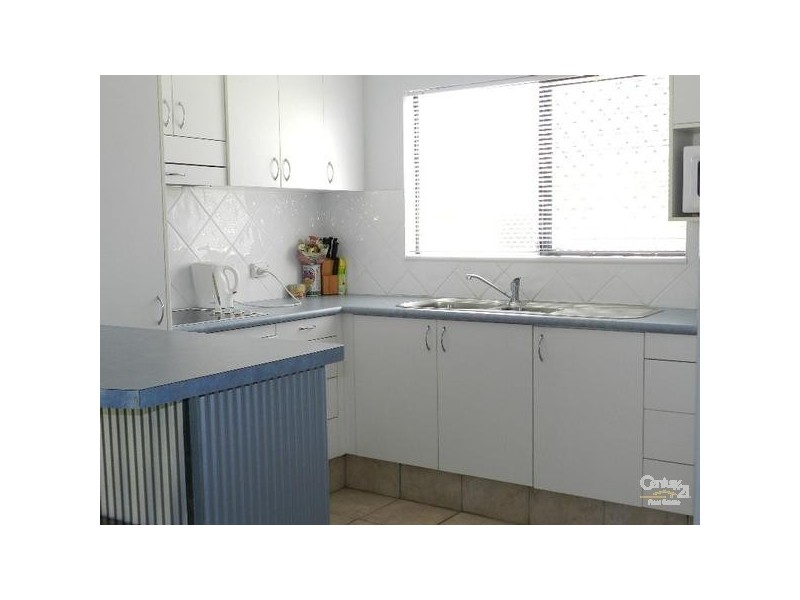 4/67 Taylor Street, Newtown QLD 4350