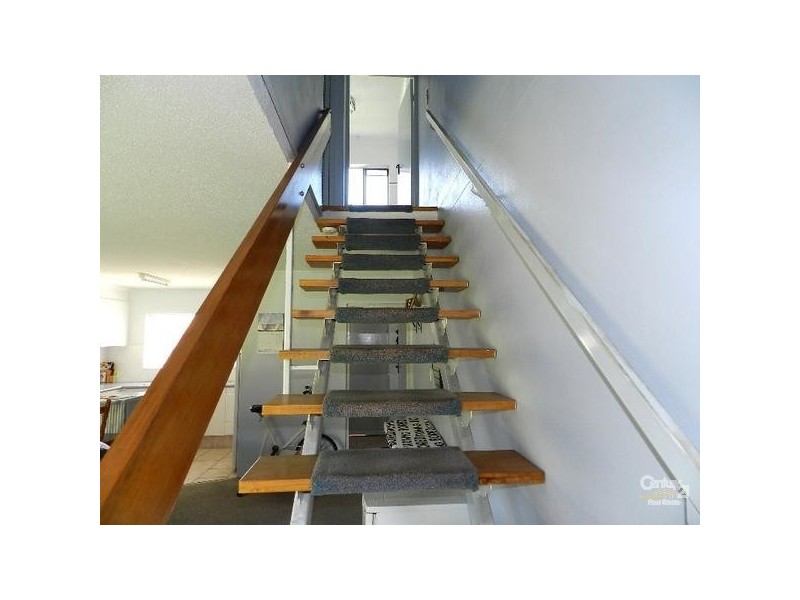 4/67 Taylor Street, Newtown QLD 4350