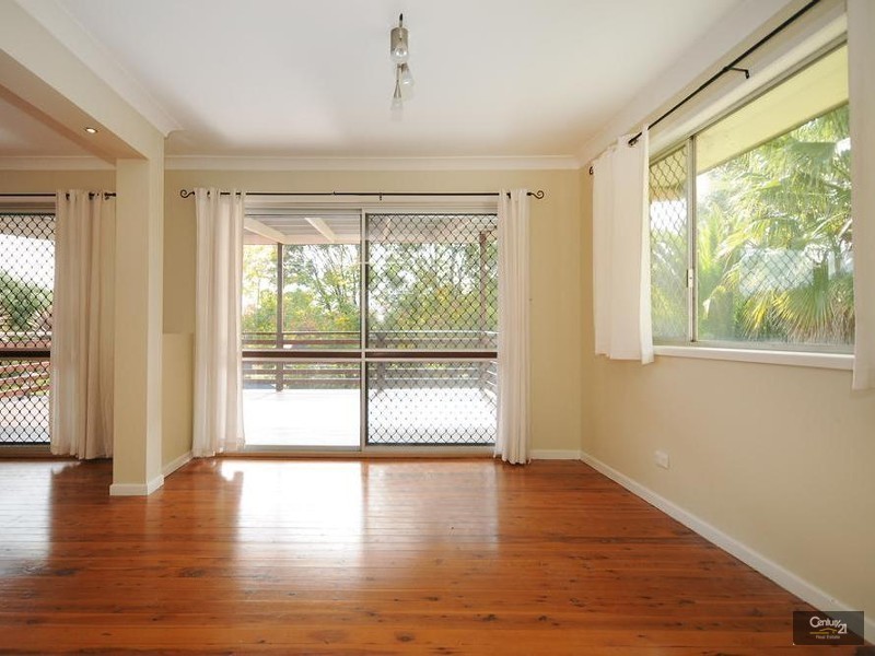 2 Cassia Street, Centenary Heights QLD 4350