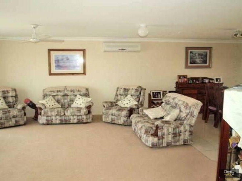 3 Brakels Court, Westbrook QLD 4350