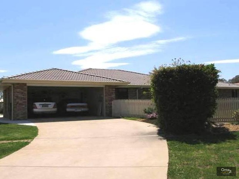 3 Brakels Court, Westbrook QLD 4350