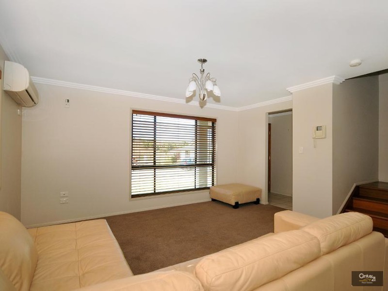 15/1 Cossart Street, Centenary Heights QLD 4350