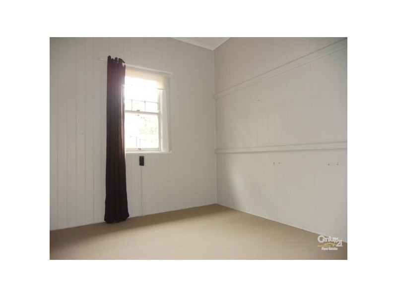 2c Dunne Street, Harristown QLD 4350