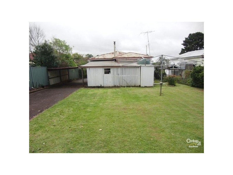 2c Dunne Street, Harristown QLD 4350