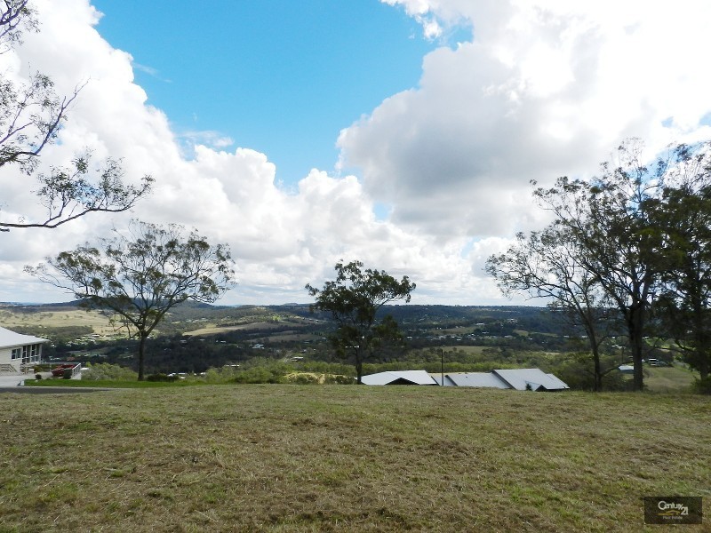 21 Panoramic Drive, Preston QLD 4352