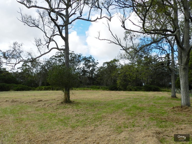 21 Panoramic Drive, Preston QLD 4352